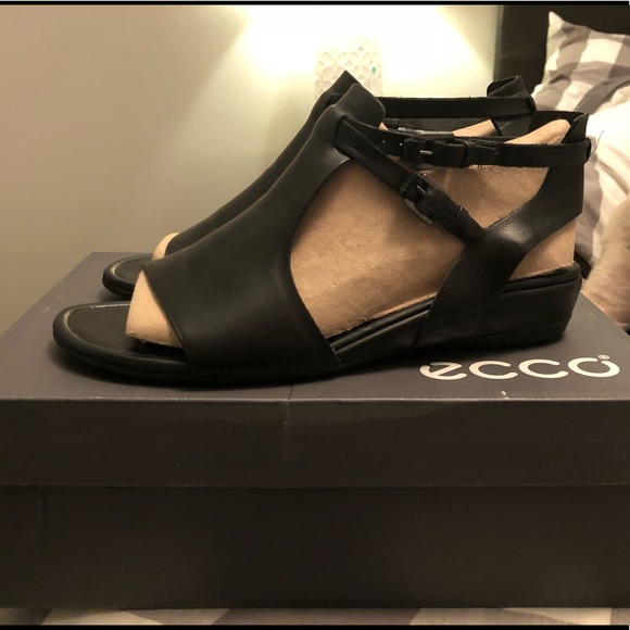 ecco touch 25 s